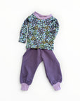 Mädchen Kombi Pumphose violett und Langarmshirt geblümt aus Baumwolljersey in Grösse 80 von Petite Jeanne