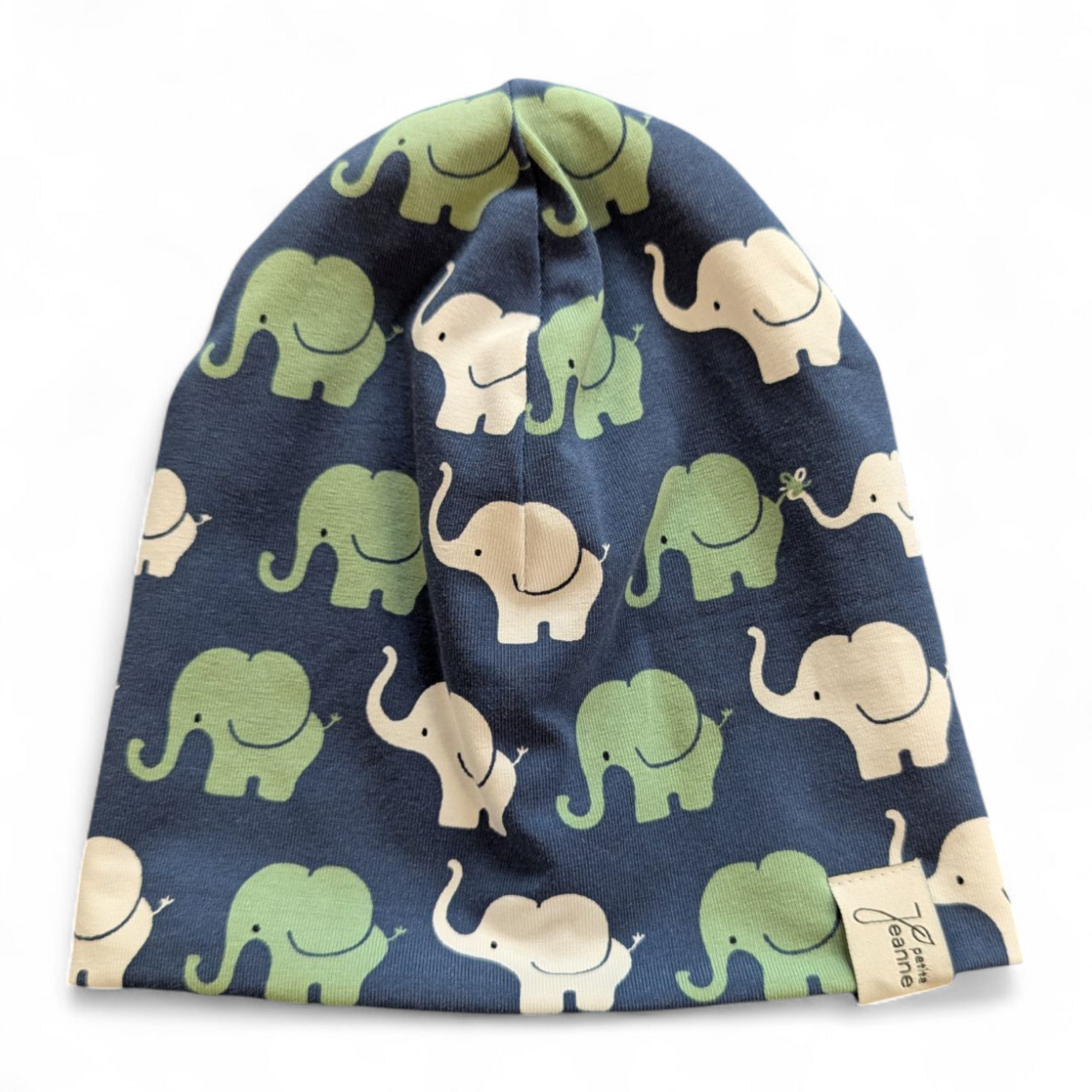 Beanie aus Jersey-Reststoff, Kopfumfang ca. 41cm, dehnbar, optimal in der Übergangszeit, hat in jeder Tasche platz. 