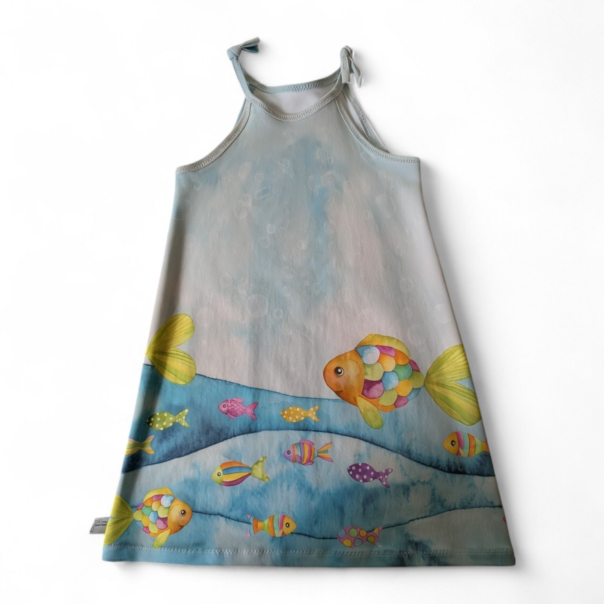 Mädchen Strandkleid mit Regenbogenfisch Motiv aus Jersey in Grösse 128 von Petite Jeanne