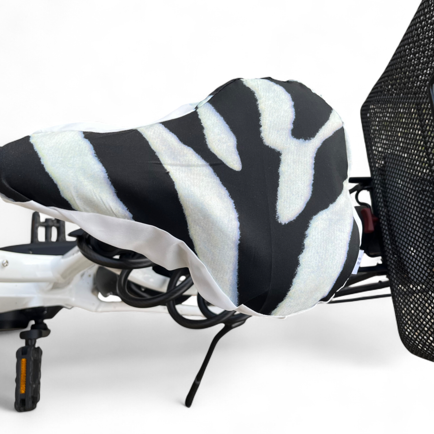 Detailansicht von einem montierten Velosattelbezug